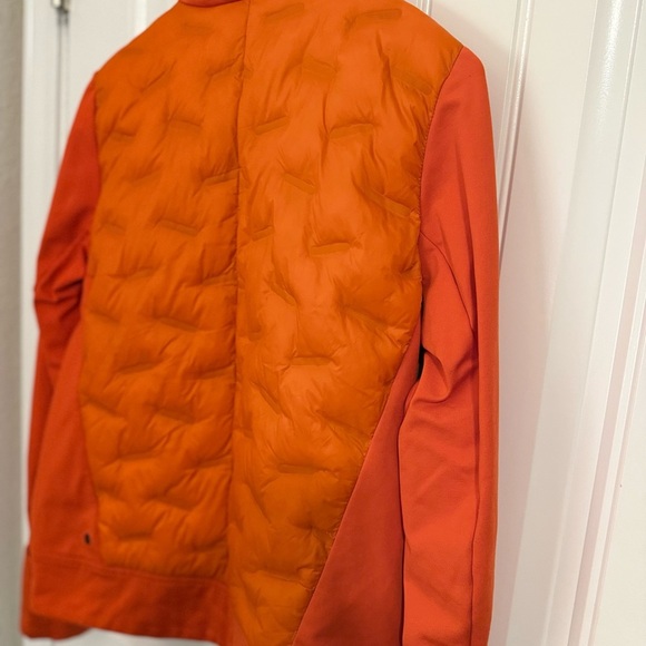 CALIA by Carrie Underwood Orange Puffer Jacket with Quilted Design for Running - Picture 15 of 16